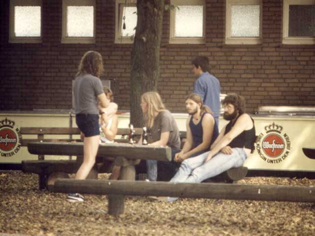 wann geht es endlich los? Zur "Roadcrew" geh&ouml;rte damals auch Bernds Bruder Klaus!
